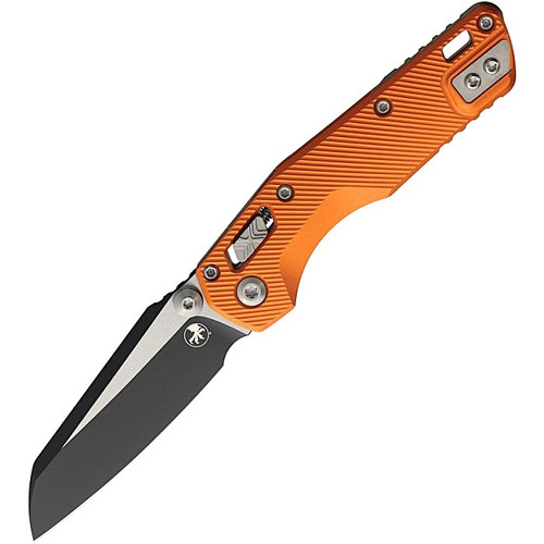 MCT210M1FLOR 4.25" (10.8cm) closed. 3.25" (8.26cm) two-tone finish Bohler M390MK stainless sheepsfoot blade. Orange fluted aluminum handle. Pocket clip. Lanyard hole. Thumb stud.