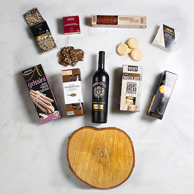 red wine and cheese gifts