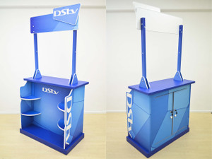 Lockable Promo Table
1100mm (w) x 596mm (d) x 2200mm (h)
