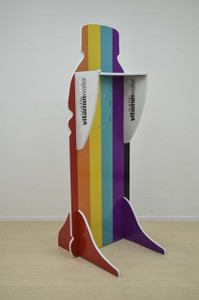 Interactive iPad stand
683mm (w) x 744mm (d) x 1800mm (h)