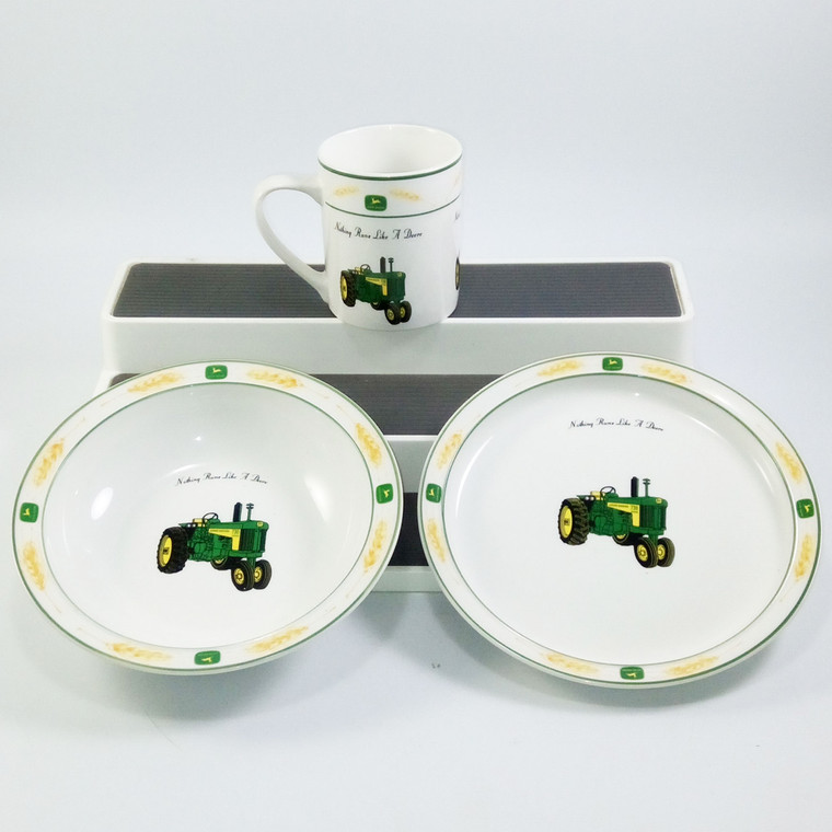 dinnerware set by Gibson Marketing is made from high-quality stoneware