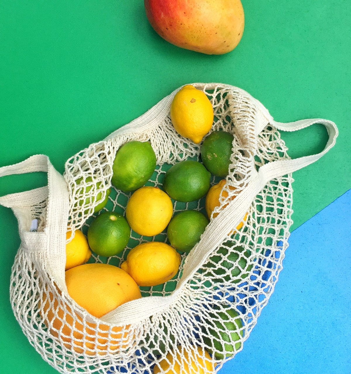 A Bag At INR 50? Yes... Nabi Karim Bag Market In Delhi Is 'A Mad As A  Hatter' Place!