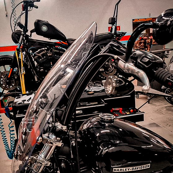 Front King Brutale 1.1/2" Handlebars for Indian Springfield - Black