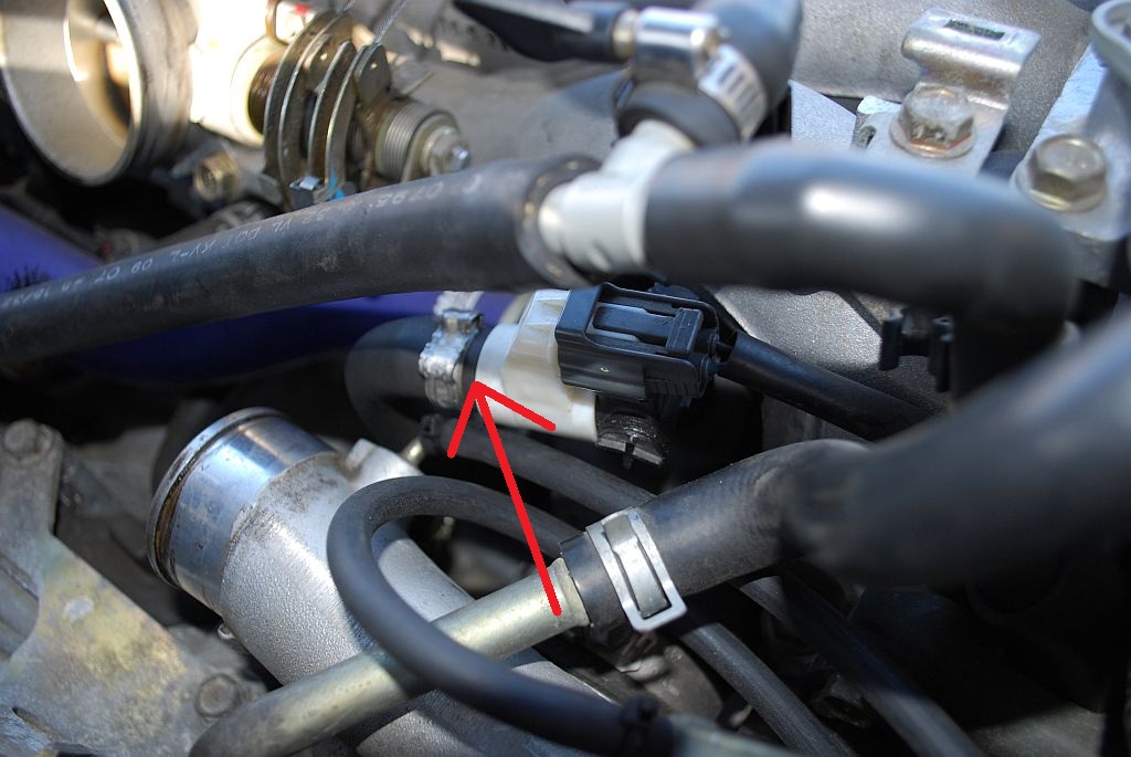 Vacuum line detail