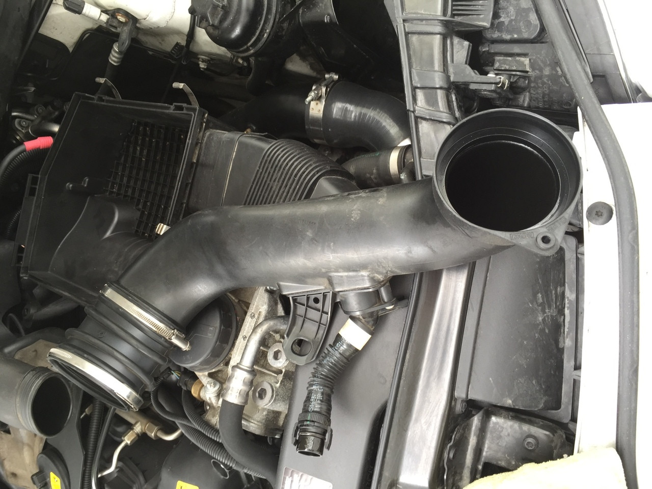 BMW N55 turbo inlet pipe exposed for boost leak testing