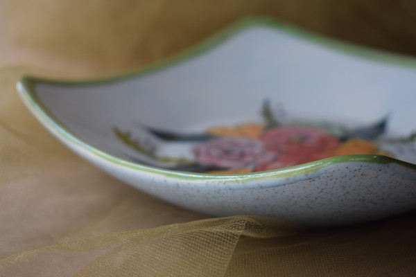 (PCB08-JF) 8" Pointed Corner Bowl- Jenna Floral