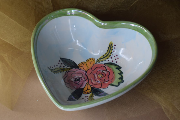 (DHB22-JF) Deep Heart Bowl- Jenna Floral