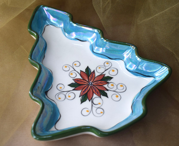 (CT12-PTC) Large Tree-Poinsettia