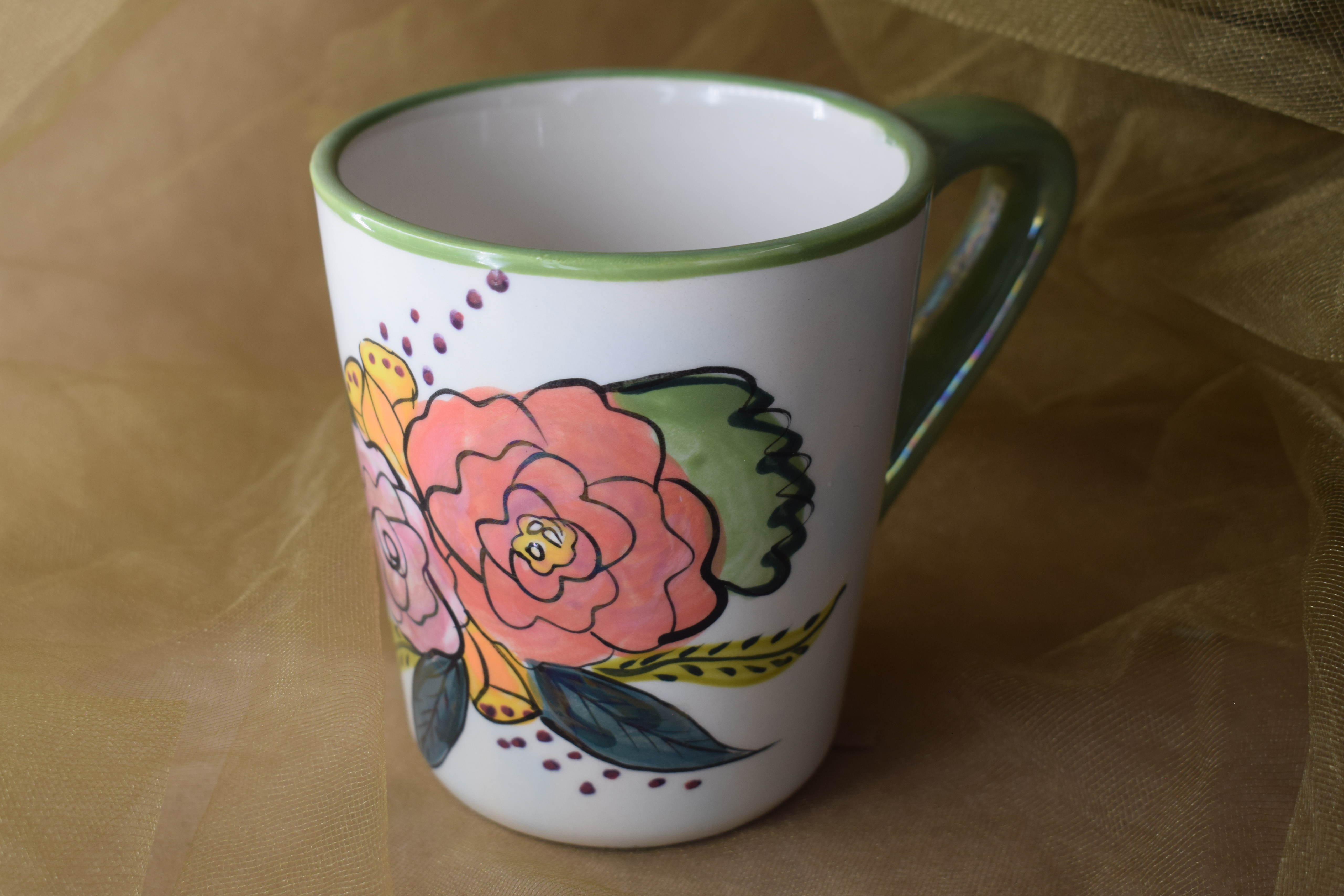 (AM04-JF) 12 oz. Angled Mug- Jenna Floral