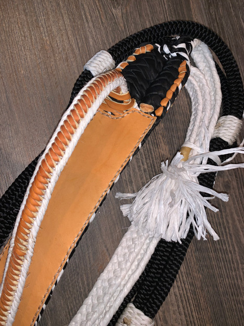 Black on White Bull Rope - 9/7 RH | EPT Bull Ropes