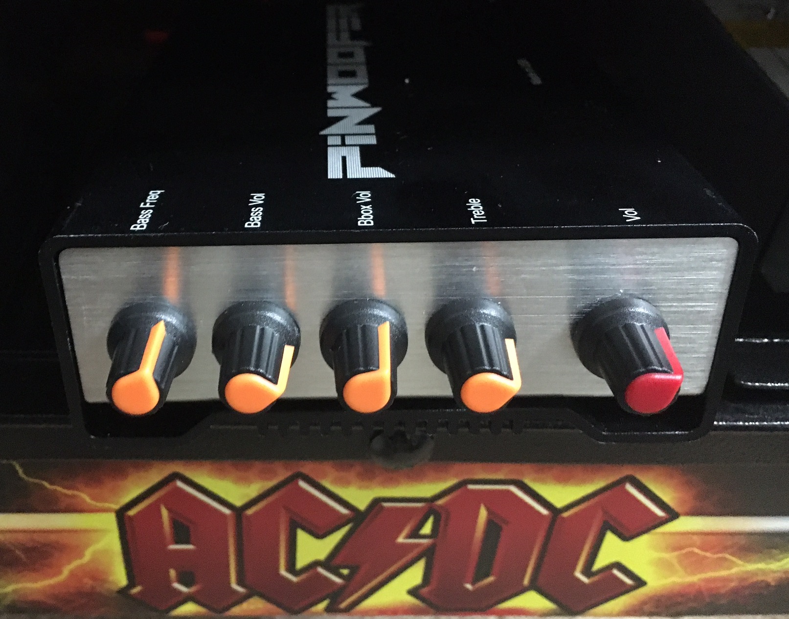 PinWoofer Stern SAM ACDC Amplifier Settings PinWoofer