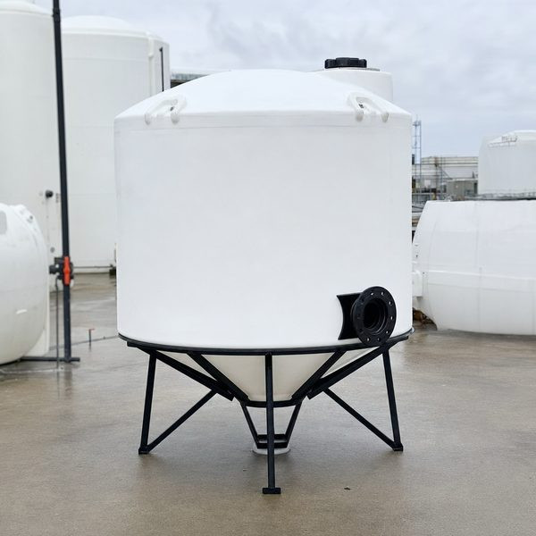 175 Gallon 30 Degree Cone Bottom Tank with Poly Stand: Complete Buyer's Guide