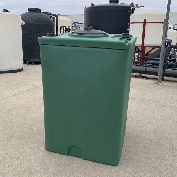 100 Gallon Vertical Liquid Storage Tank - Natural White (23" x 63"): Complete Buyer's Guide