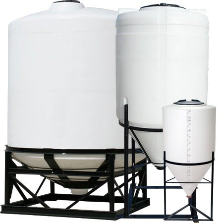 Snyder Industries 11500 Gallon 30 Degree Plastic Cone Bottom Tank in White