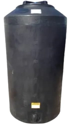 175 Gallon Plastic Water Storage Tank