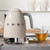 Smeg - Bollitore A Temperatura Variabile 50's Style – Panna LUCIDO – KLF04CREU - 2200005125 Smeg 5 | Trony.it