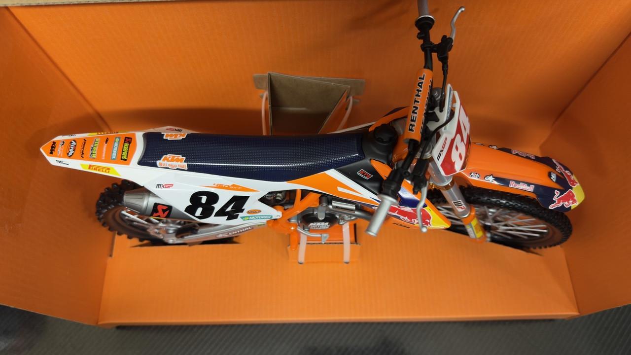 KTM 450 SX RED BULL #84 JEFFREY HERLINGS SUPERCROSS WORLD CHAMPION 