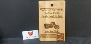 WOODEN ENGRAVED SIGN - ΞΥΛΙΝΗ ΔΙΑΚΟΣΜΗΤΙΚΗ ΤΑΜΠΕΛΑ ΜΕ ΔΙΑΦΗΜΙΣΗ ΕΠΟΧΗΣ MZ RIDERS CLUB WOODEN ENGRAVED SIGN - ΞΥΛΙΝΗ ΔΙΑΚΟΣΜΗΤΙΚΗ ΤΑΜΠΕΛΑ ΜΕ ΔΙΑΦΗΜΙΣΗ ΕΠΟΧΗΣ MZ RIDERS CLUB