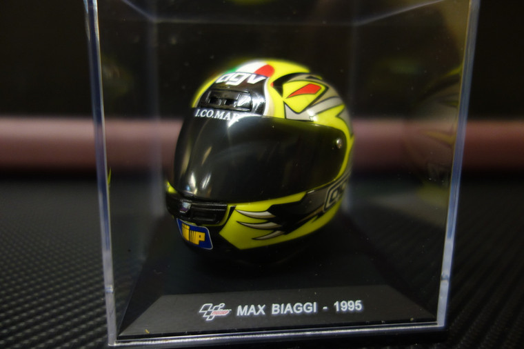 Helmet  Max Biaggi 1995