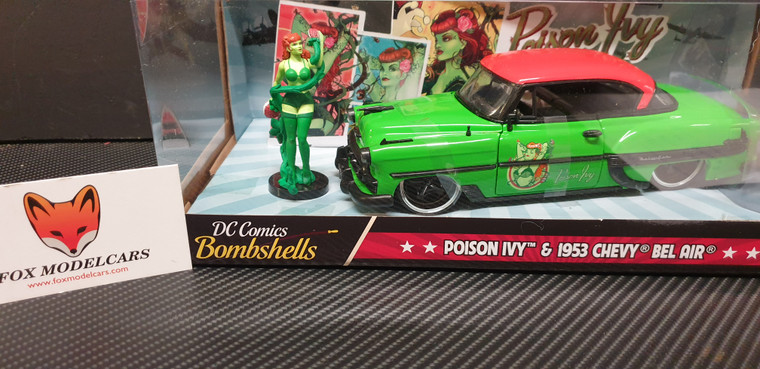 Poison Ivy & 1953 Chevy Bel Air - DC Comics Bombshells