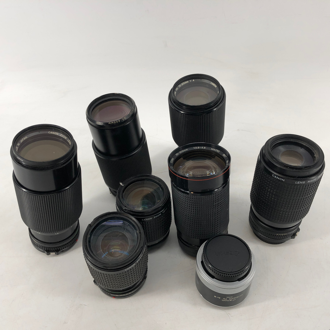 ASSORTED VIVITAR/CANON FD 8 LENS BUNDLE WITH CANON EXTENDER 2X-B