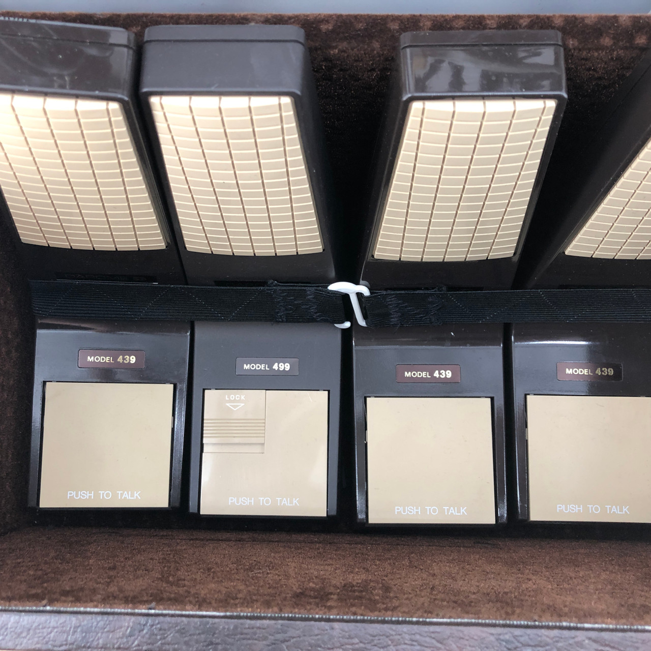 DAROME 610F VINTAGE PA RADIO SYSTEM WITH 4 MICROPHONES AND CASE