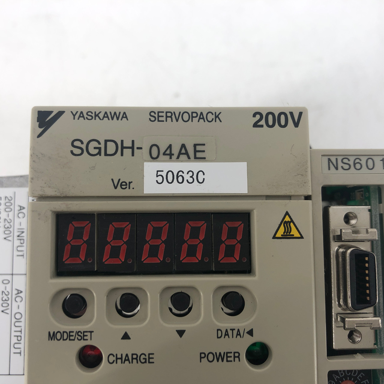 YASKAWA SGDH-04AE AC Servo Drive Servopack & USP-NS601 Indexer 200VAC 400W NEW