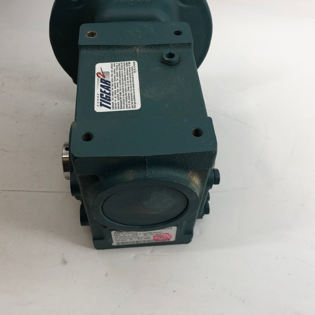 Dodge 17Q07H14 TIGEAR-2 Worm Gear Reducer 7:1 Ratio 140TC Hollow Output New