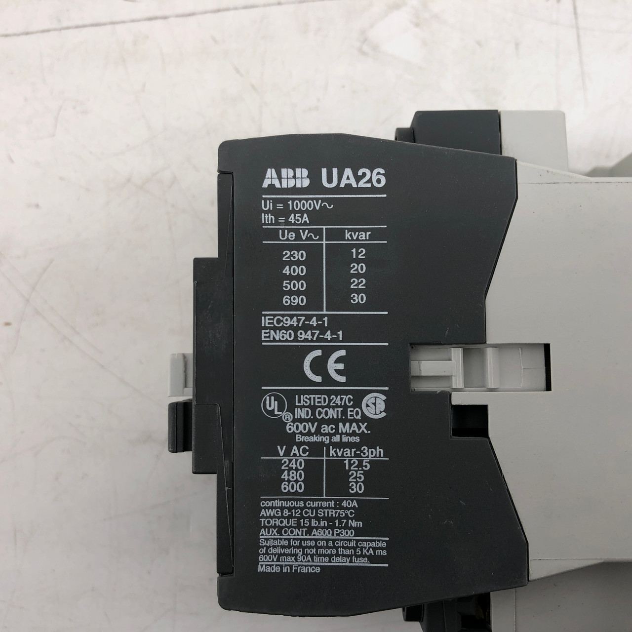 ABB UA26-30-10-84 Contactor 3-Pole 26A 220-240V AC NEW