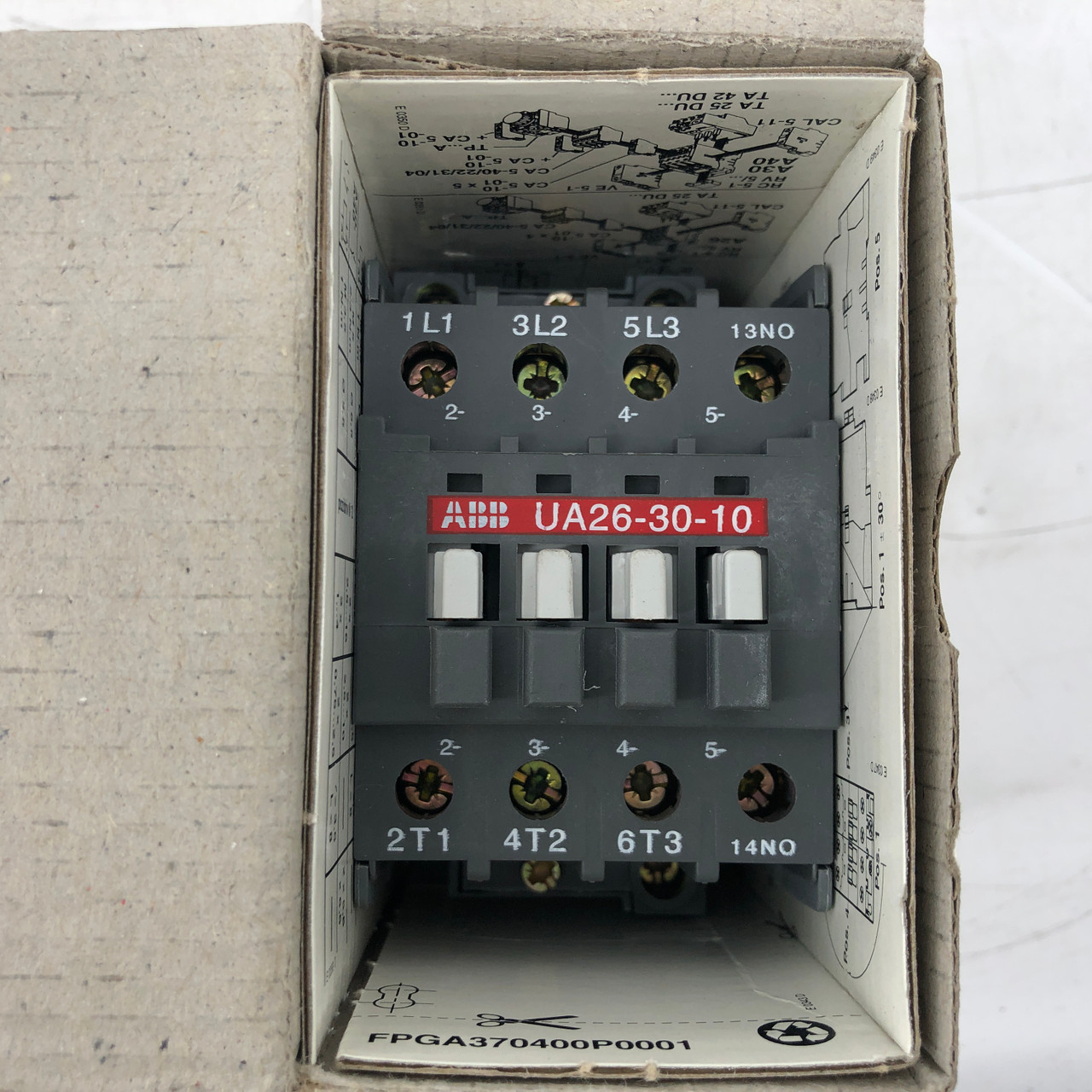 ABB CONTACTOR UA26-30-10-84 110-120V 60HZ 110V 50HZ - NEW