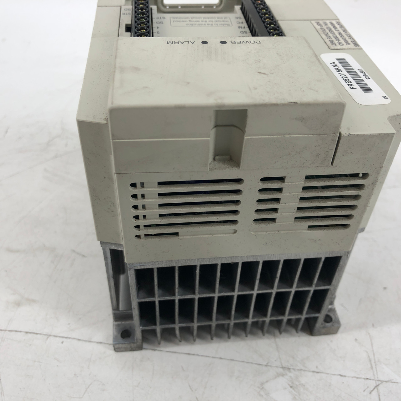 MITSUBISHI FR-E520-1.5K-NA FREQUENCY INVERTER 2HP 8A 200-240V