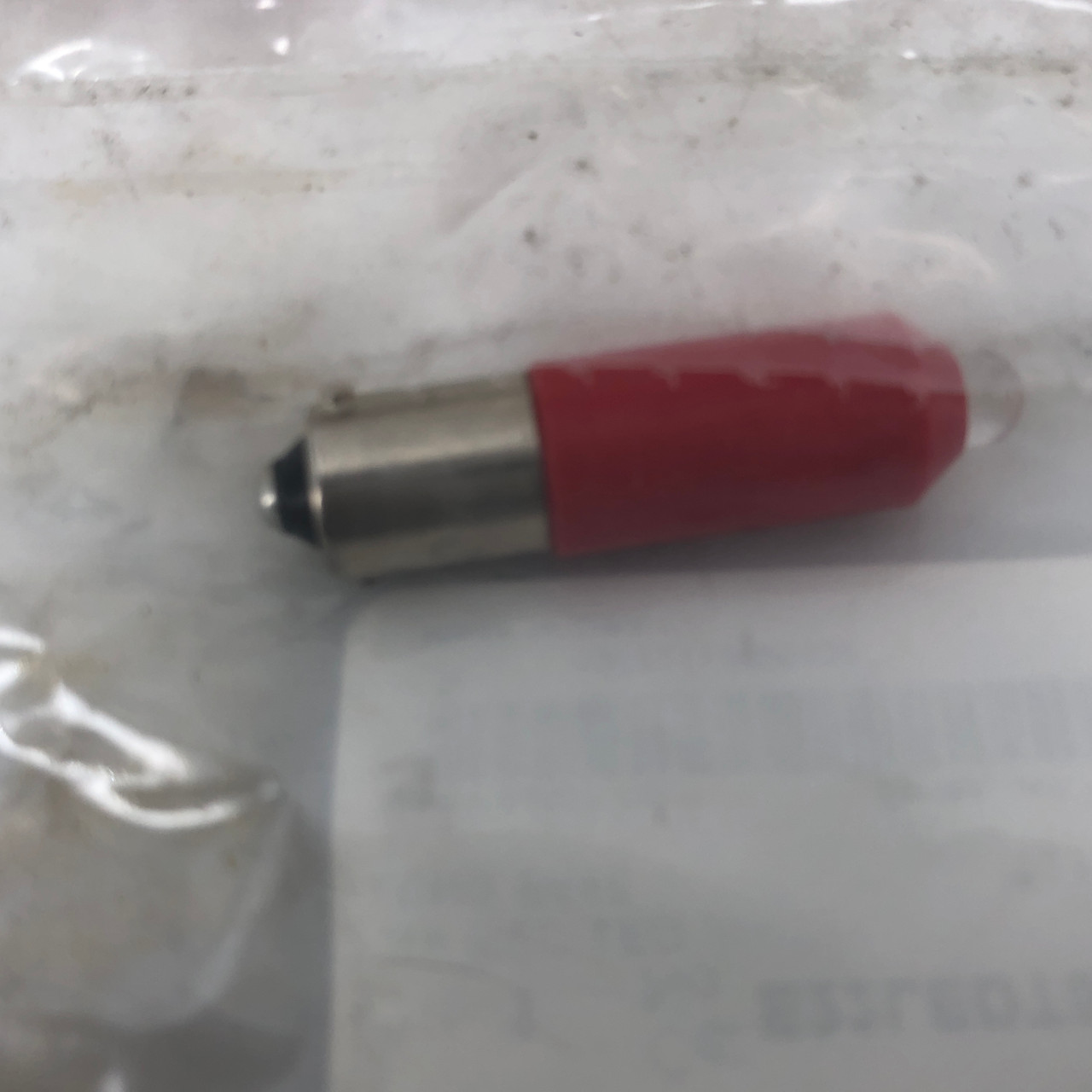 Eaton E22LEDT024RN Tall Red LED 24VAC/DC Pushbutton Indicating Lamp New QTY 5