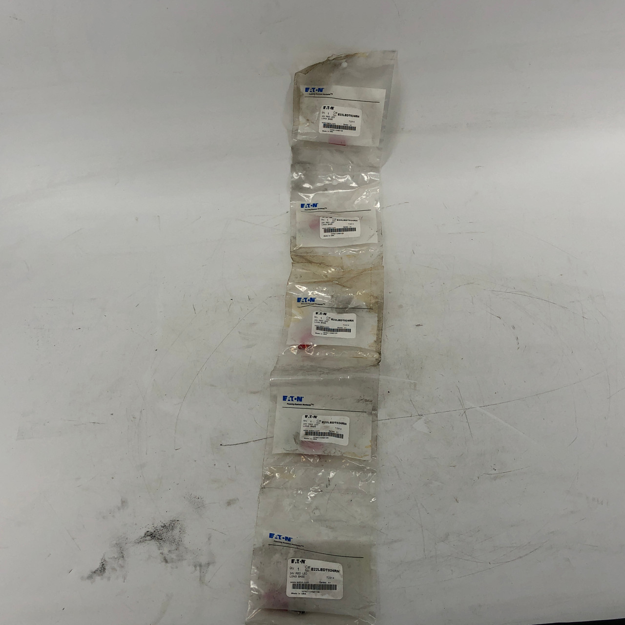 Eaton E22LEDT024RN Tall Red LED 24VAC/DC Pushbutton Indicating Lamp New QTY 5