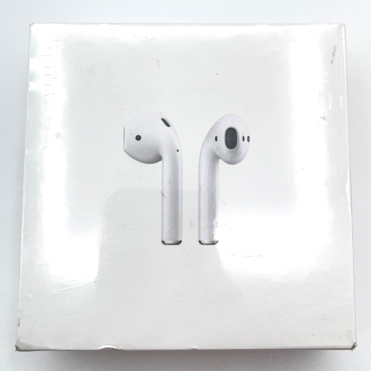 APPLE AIRPODS (2ND GENERATION) WITH CHARGING CASE NEW