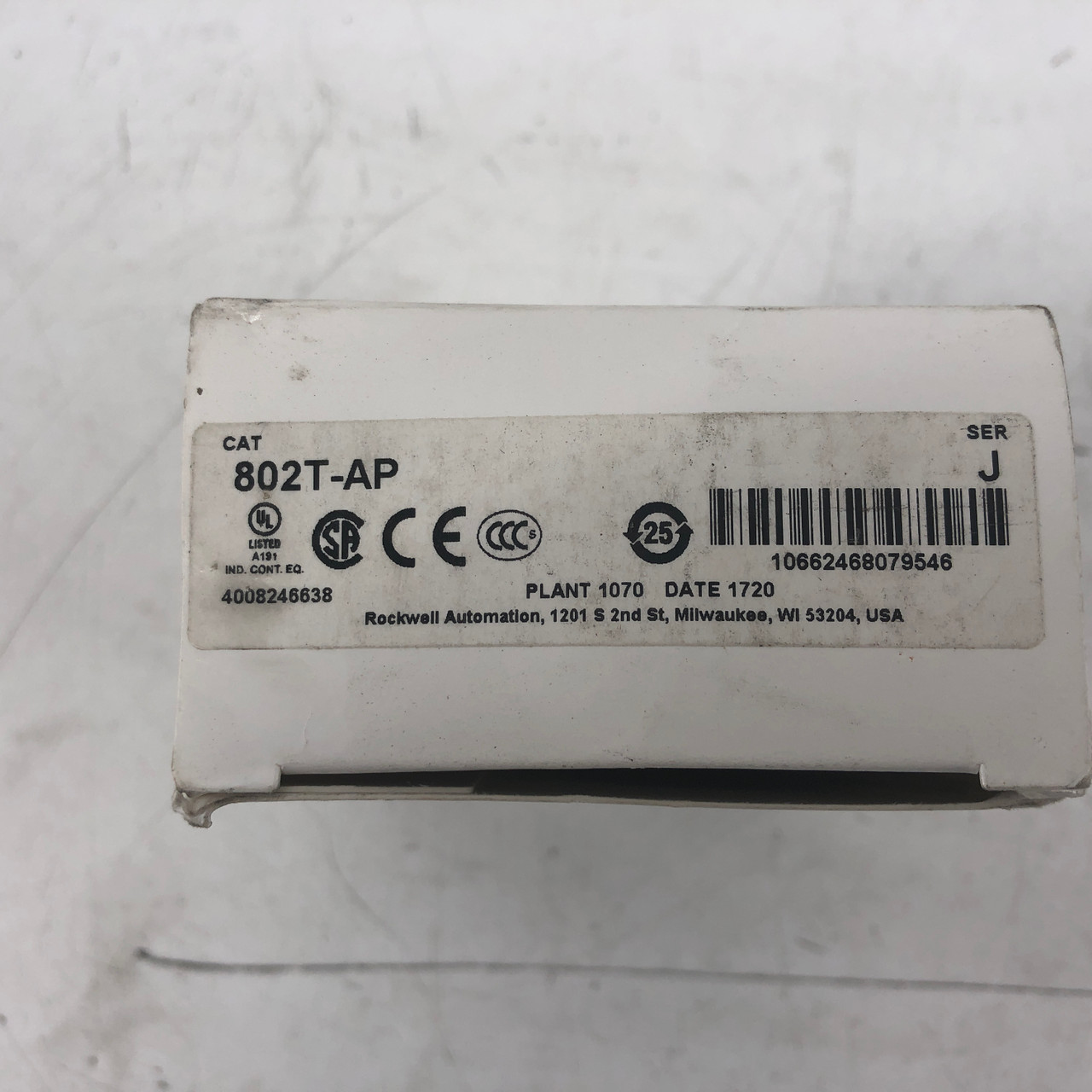 ALLEN-BRADLEY 802T-AP SERIES J OILTIGHT LIMIT SWITCH TYPE 4.13 - NEW