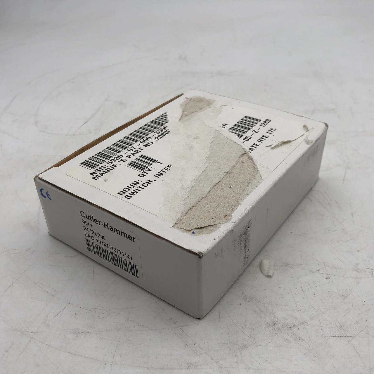 CUTLER HAMMER E47BLS08 15A 125/250 VAC/3A 480VAC LIMIT SWITCH - NEW