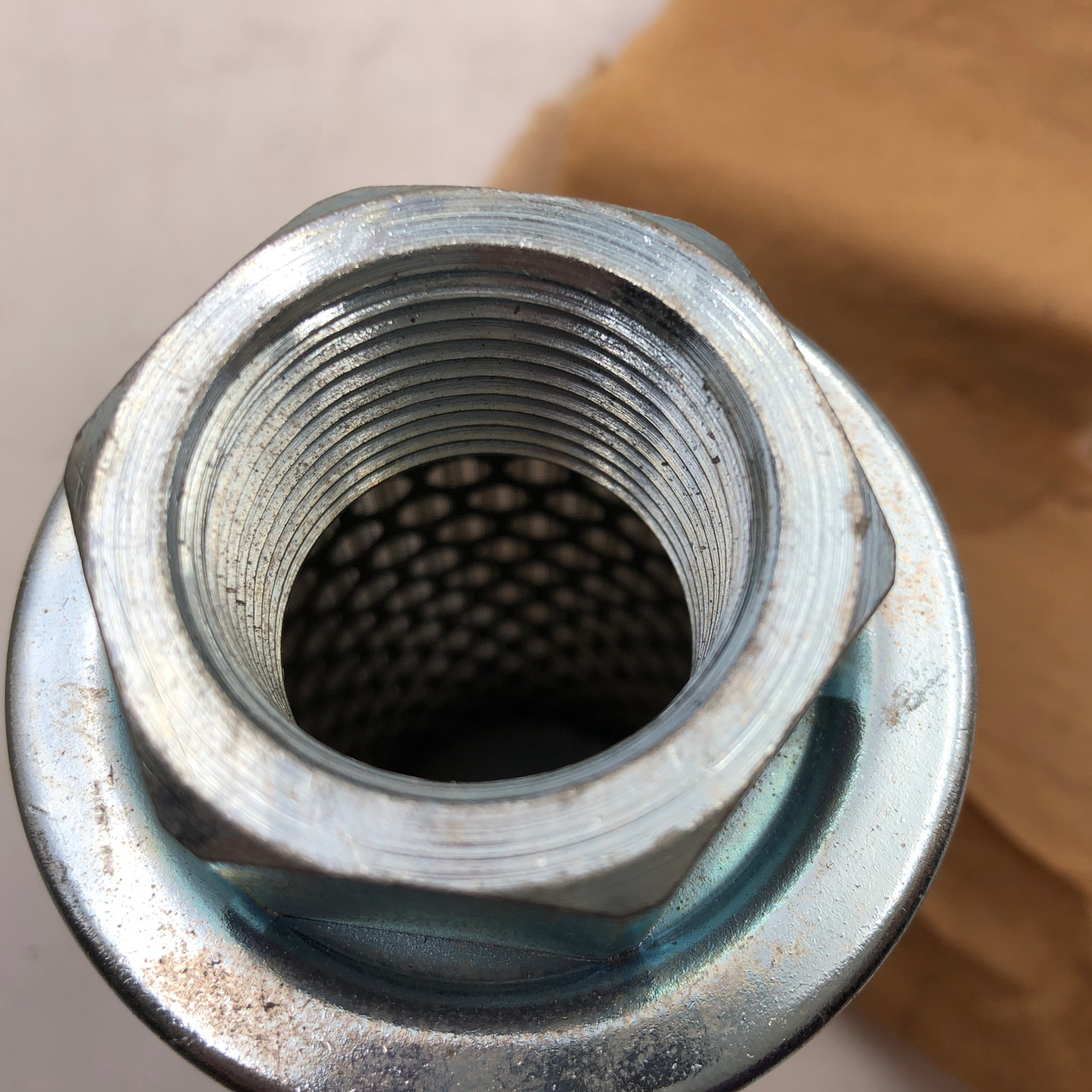 VICKERS 215239 Hydraulic Filter Element 1" NPT NEW Qty 2