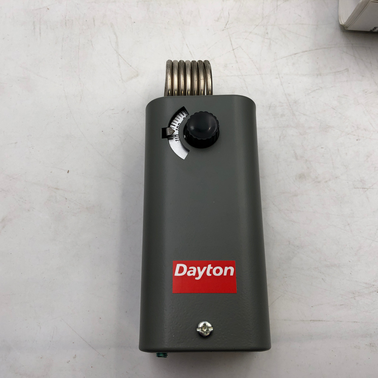 DAYTON 1UHH3 Line Volt Mechanical Thermostat NEW ReUpStock