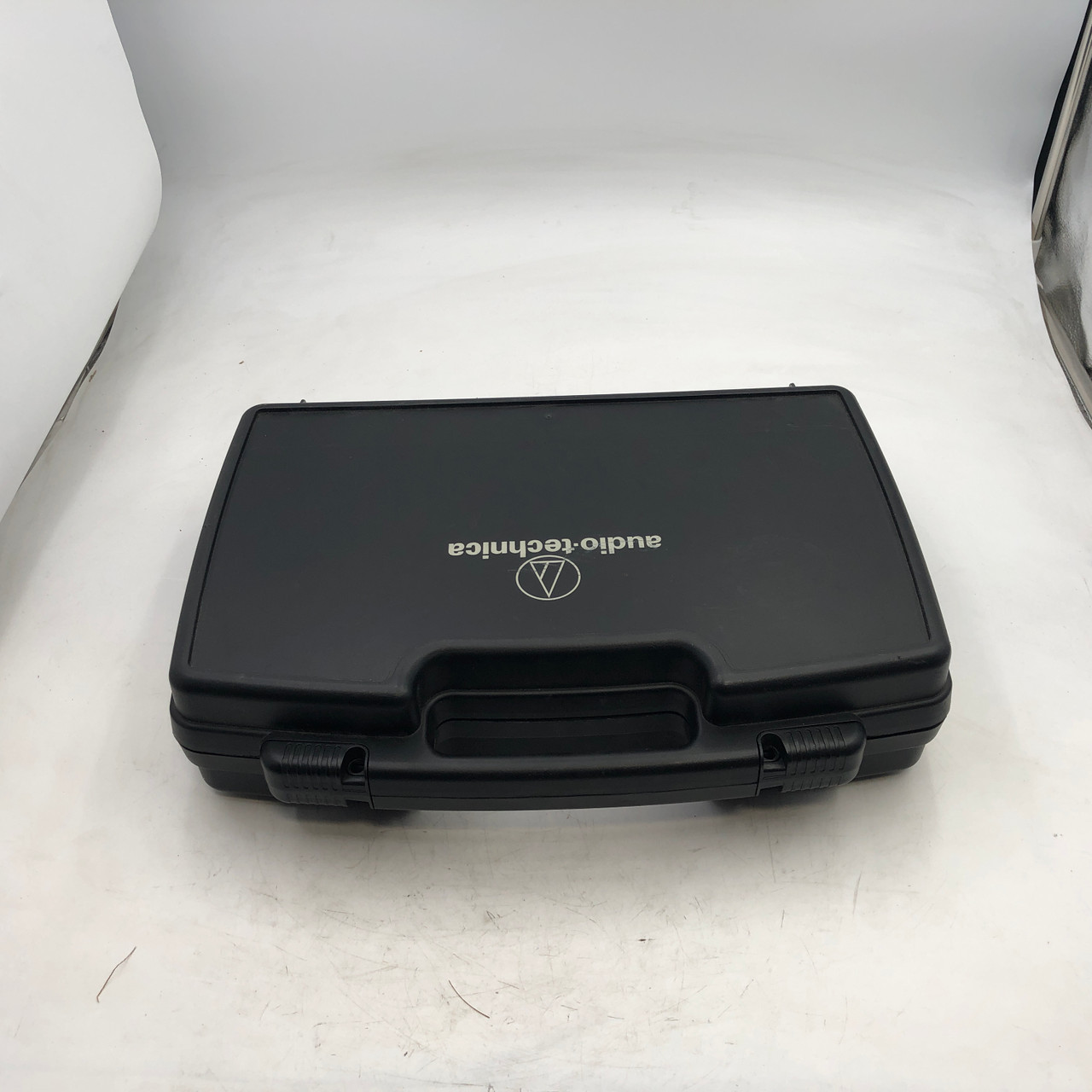 AUDIO-TECHNICA ATW-R200 R80 PROFORMANCE WIRELESS RECEIVER W/ T88 MICROPHONE&CASE