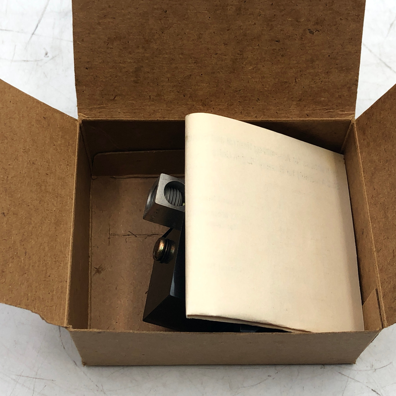 WESTINGHOUSE 2528D04G03 110A NEUTRAL STAB BUS DUCT NEUTRAL STAB KIT NEW