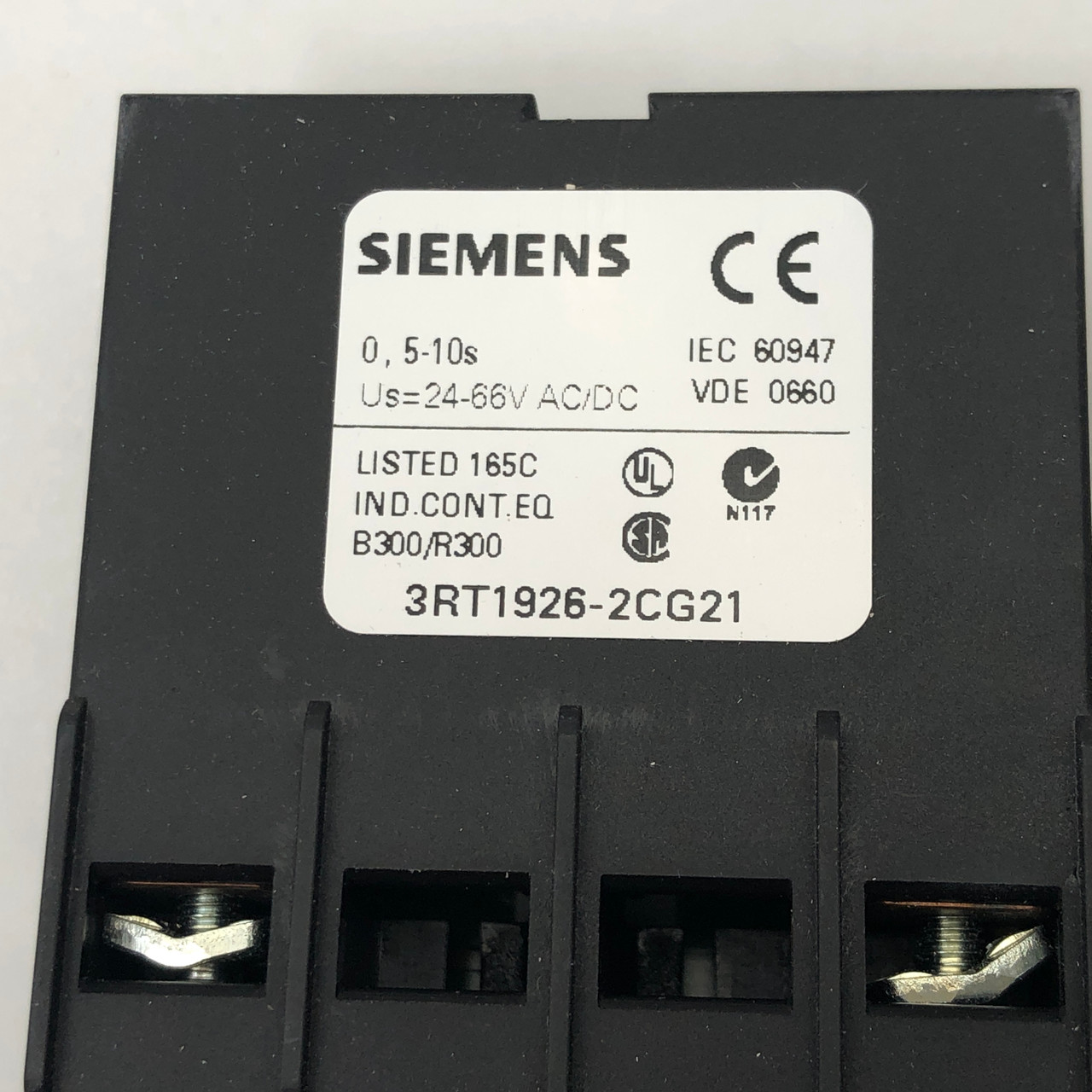 SIEMENS 3RT1926-2CG21 TIMING MODULE FOR 3RT102 - NEW