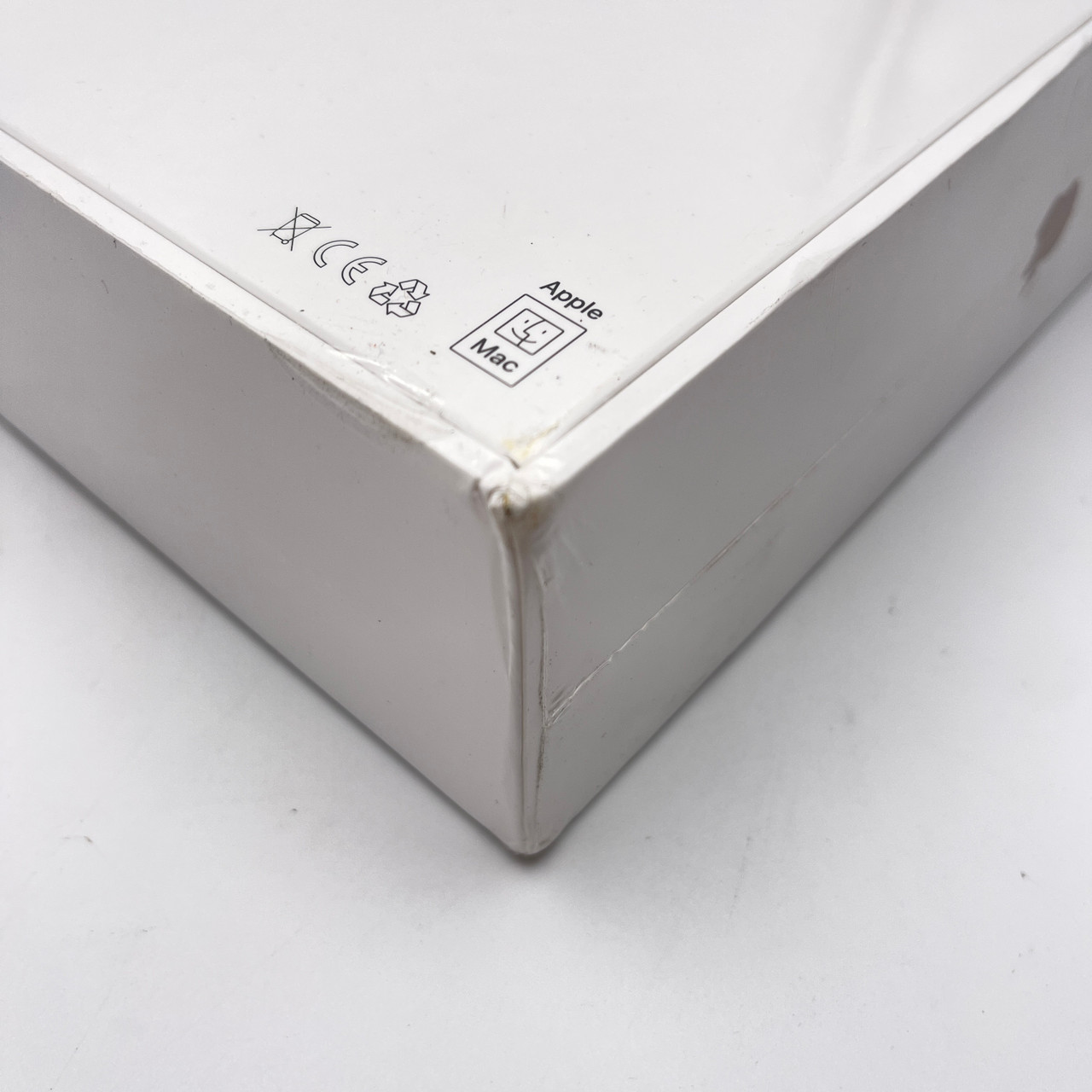New - Apple MacBook Air 2020 Gold - Core i3 10th Gen, 8GB RAM, 256GB SSD