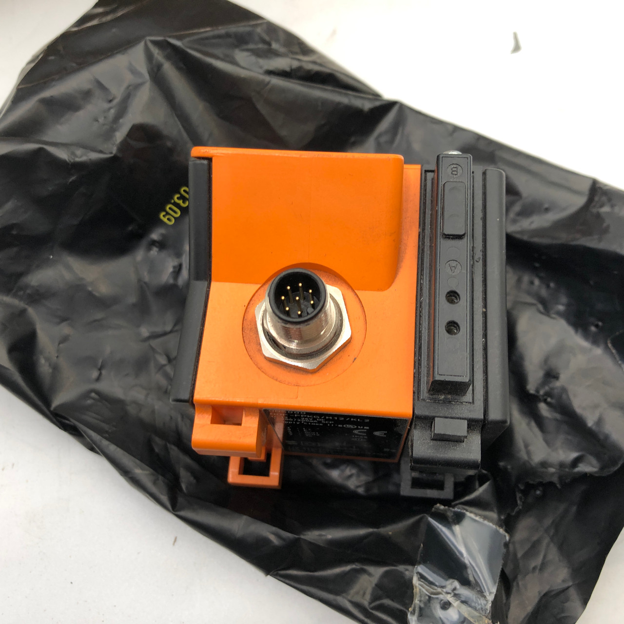 IFM OOF-FPKG/M12/KL2 Fiber Optic Sensor Amplifier Module 3.8m 12-36 VDC New