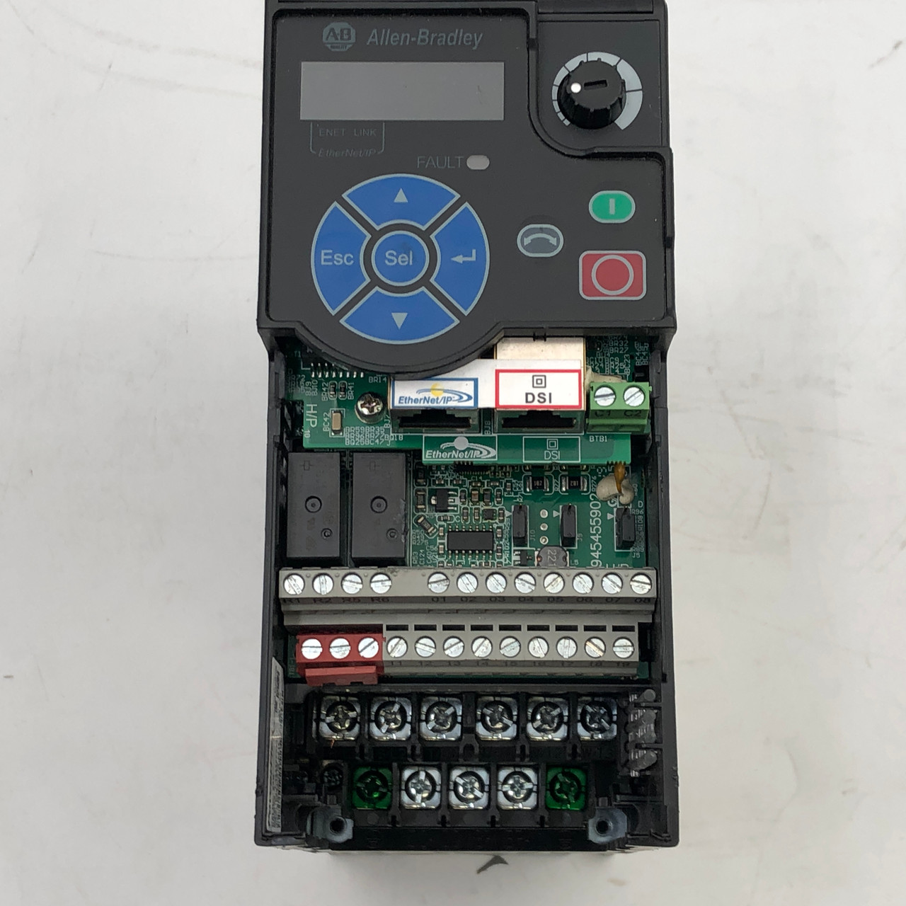 ALLEN BRADLEY 25B-B5P0N104 SERIES A POWERFLEX 1HP 3P 0-500 HZ VARIABLE AC DRIVE