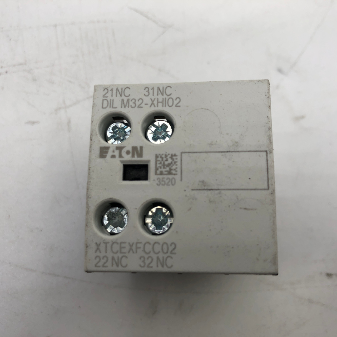 EATON XTCEXFCC02 16A 2NO-NC FRAME B-C AUXILIARY CONTACTOR