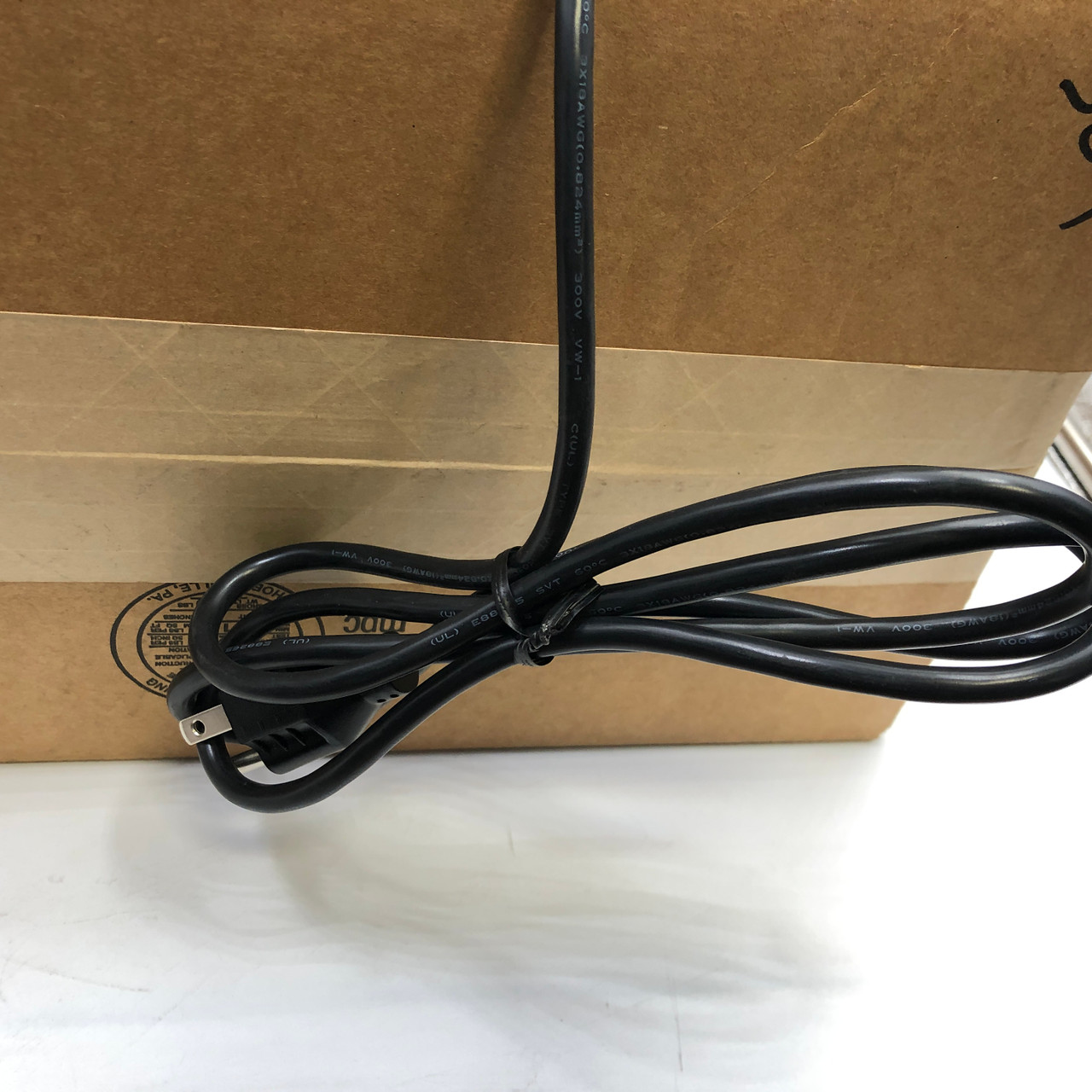 Streamlight Stinger Smart Bank Charger 5-Bay Model 75105 120V Power Cord  New