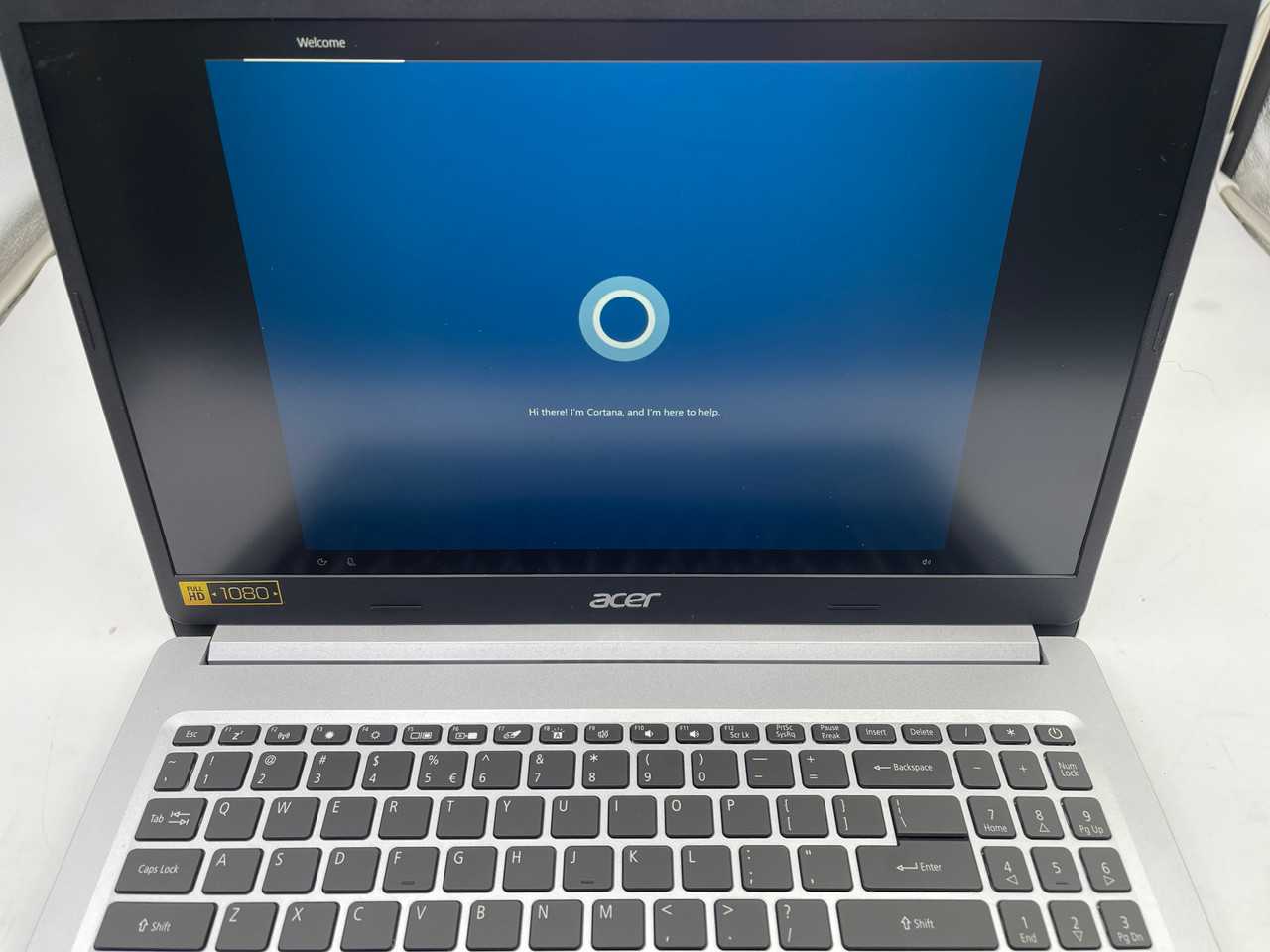 ACER SWIFT 3 - INTEL CORE I5 8TH GEN, 8GB RAM, 256GB SSD