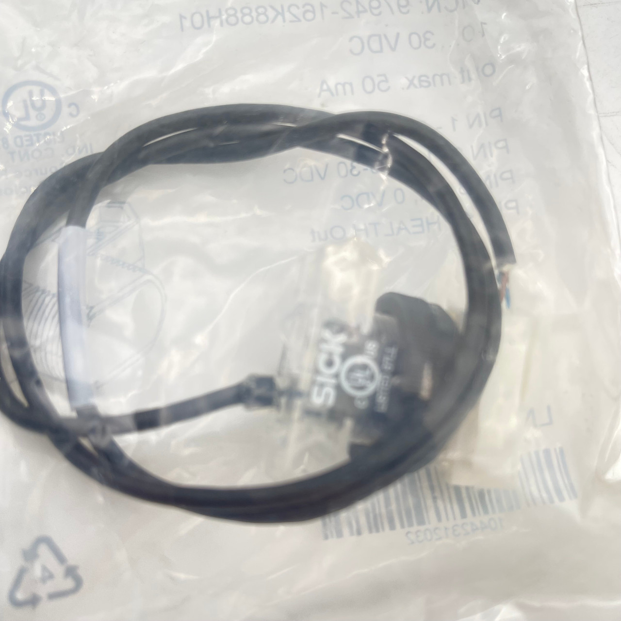 SICK ZT1-P0800S04 10-30VDC  50 mA PHOTOELECTRIC SENSOR - NEW