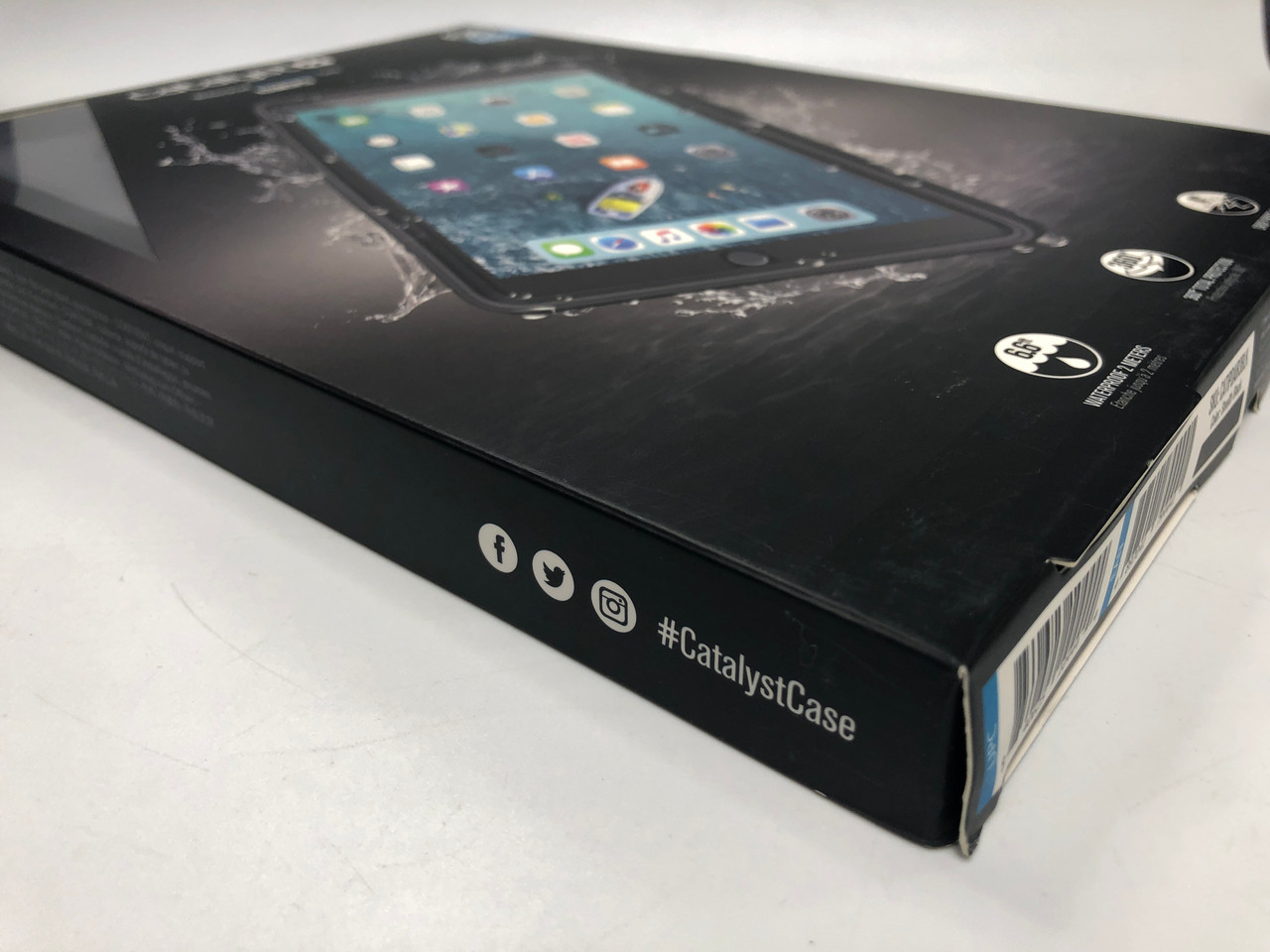Catalyst CATIPDAIR3BLK Black Waterproof Rugged Case for Apple iPad Air 3rd Gen