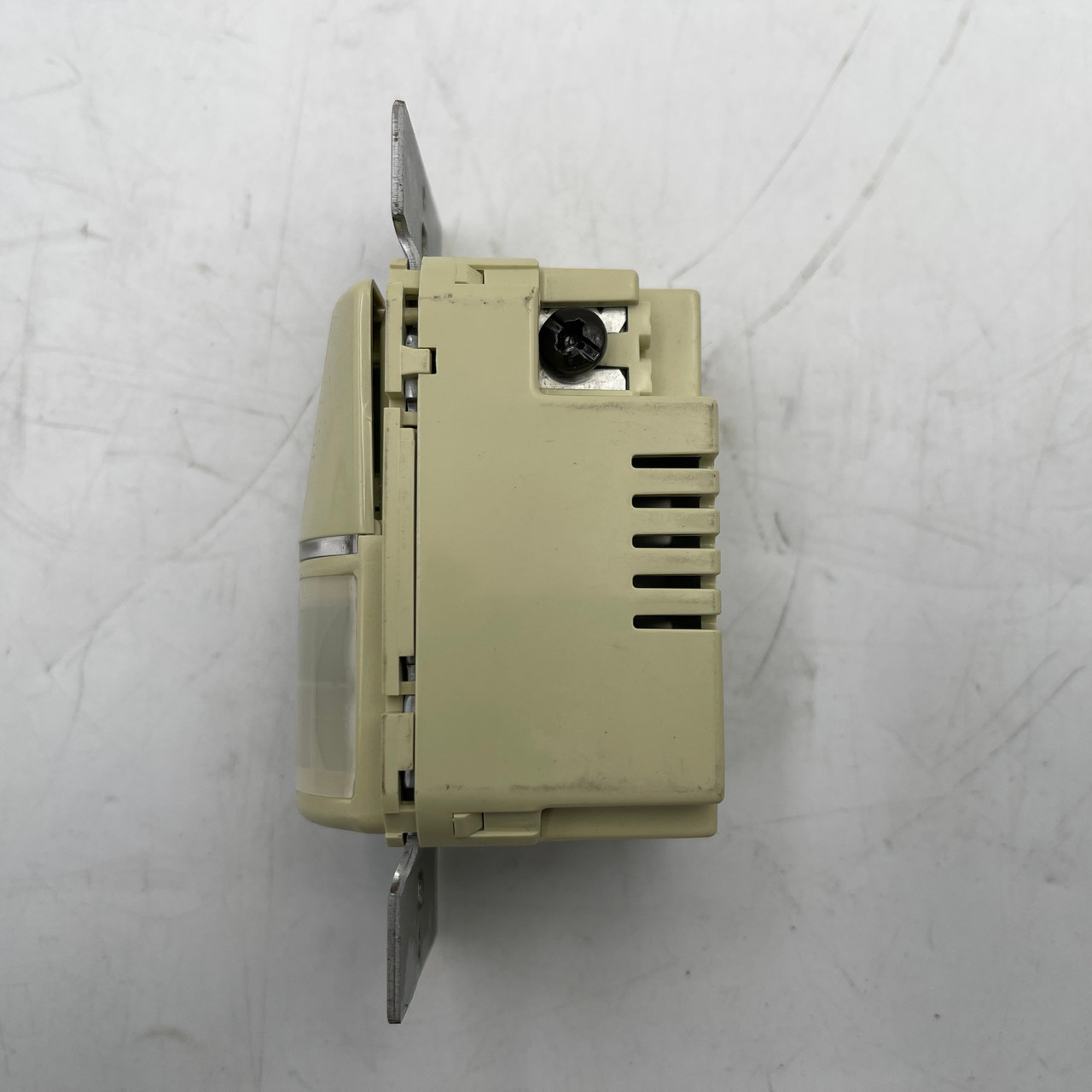 LEGRAND WS-200-I Motion Sensor Occupancy Sensor Wall Switch NEW